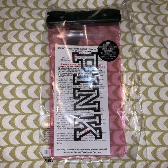 PINK Victoria's Secret Accessories - PINK Water Resistant Phone Pouch - NWT PINK Victoria's Secret Accessories - PINK Water Resistant Phone Pouch - NWT